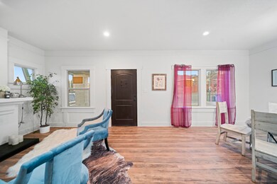 1910 Russell St, El Paso, TX 79930 - photo 4