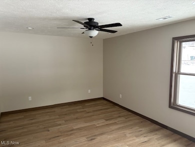 2729 Barnhill Rd SE, New Philadelphia, OH 44663 - photo 7