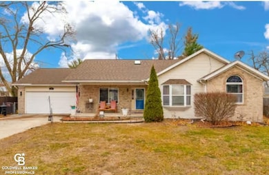 2215 Hancock St, Port Huron, MI 48060 - photo 2