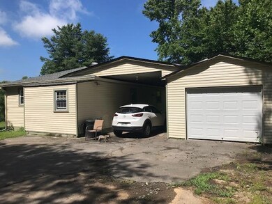 9050 Tennessee 147, Stewart, TN 37175 - photo 5