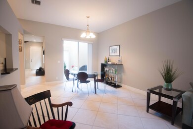 Livingroom2
