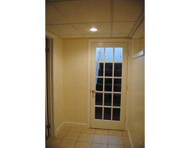 303 Common St unit 303, Belmont, MA 02478 - photo 5