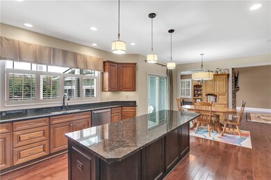 COOKING & ENTERTAINING IS A BREEZE IN THE SPACIOUS