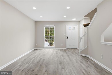 2038 Stargrass Ct, Woodbridge, VA 22192 - photo 7