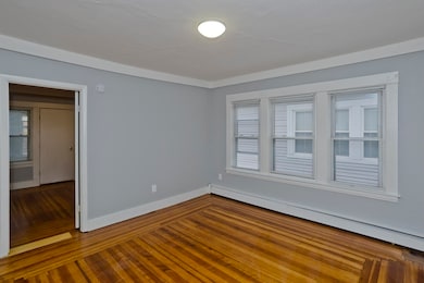 298 Oakland St, Springfield, MA 01108 - photo 3