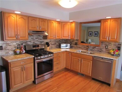 New Kitchen with 5 burner gas stove