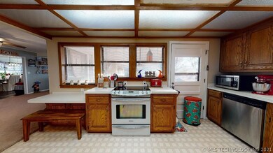 215 N K St, Eufaula, OK 74432 - photo 7