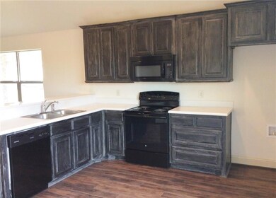 3106 Cardinal Dr, Ennis, TX 75119 - photo 4