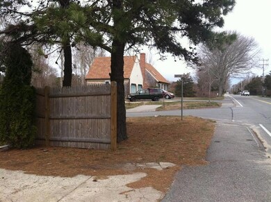 145 Central Ave, East Falmouth, MA 02536 - photo 6