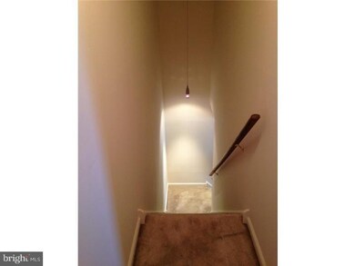 325 S Warminster Rd unit C4, Hatboro, PA 19040 - photo 6