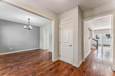 9-web-or-mls-5018-butterworth-green-dr