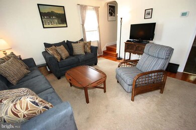 8632 Oakleigh Rd, Parkville, MD 21234 - photo 4