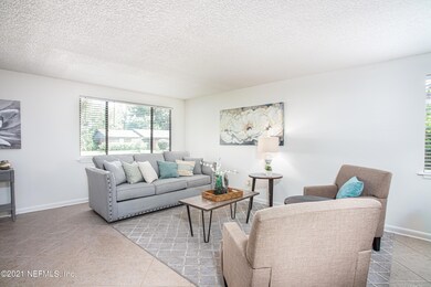 3968 Oriely Dr, Jacksonville, FL 32210 - photo 4