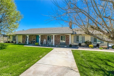 9886 Onyx St, Yucaipa, CA 92399 - photo 5