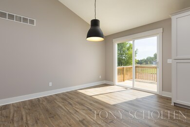 7576 48th Ave-9