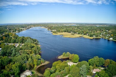 4 Stratford Rd, Barrington, RI 02806 - photo 3