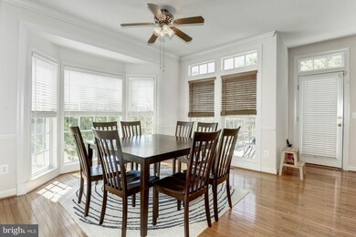 12767 Heron Ridge Dr, Fairfax, VA 22030 - photo 7