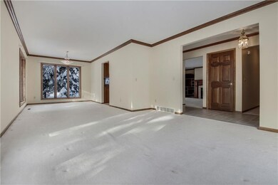 Living/Dining Rm