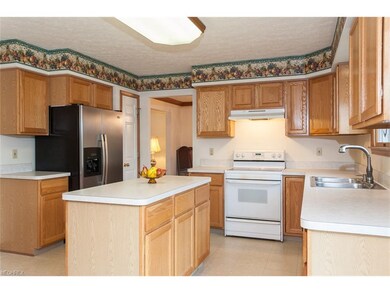 24630 West Rd, Olmsted Falls, OH 44138 - photo 3