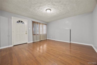 3510 Chapin Ave, Niagara Falls, NY 14301 - photo 6