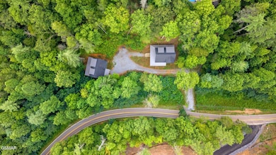 2485 Waldens Creek Rd, Sevierville, TN 37862 - photo 2