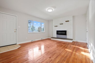 4247 Karl Rd, Columbus, OH 43224 - photo 5