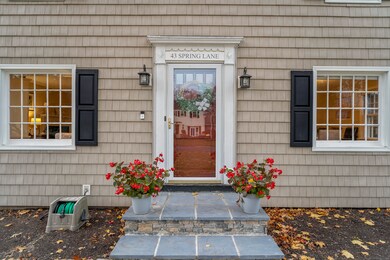 43 Spring Ln, West Hartford, CT 06107 - photo 7