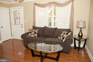 4606 Hellwig Rd, Baltimore, MD 21206 - photo 5