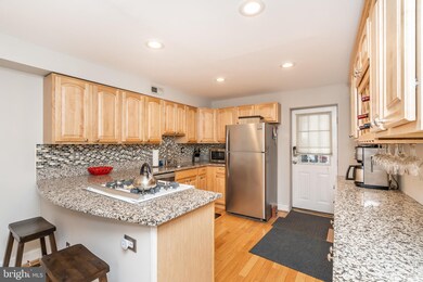 1507 Clarkson St, Baltimore, MD 21230 - photo 7