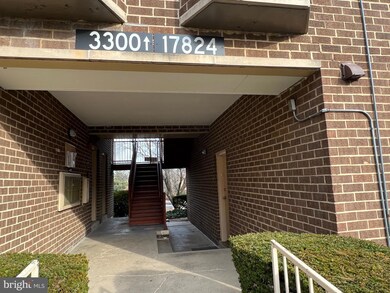 17824 Buehler Rd, Olney, MD 20832 - photo 2