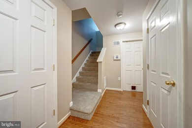 325 Scarboro Dr, Bunker Hill, WV 25413 - photo 4