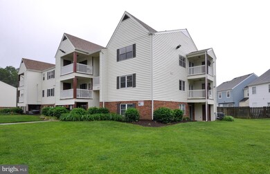 100 Chesterfield Ln unit 301, Stafford, VA 22556 - photo 2