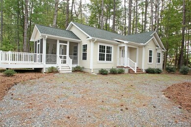 Great waterfront home in a wonderful location!!
