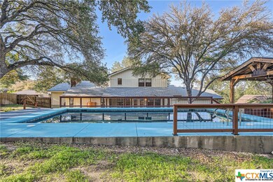 407 Oak Ridge Dr, San Marcos, TX 78666 - photo 4