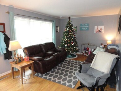 126 Horseshoe Dr, Shelbyville, TN 37160 - photo 4