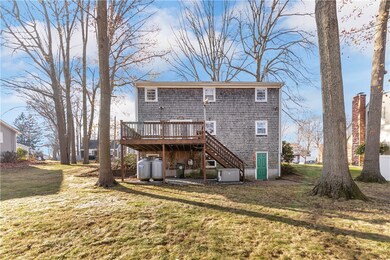 8 Monterey Dr, Bristol, RI 02809 - photo 2