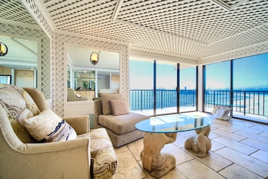 Living room-10 (2)