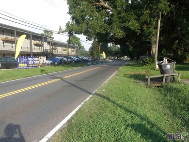 View towards of Highland towards Lee Drive
