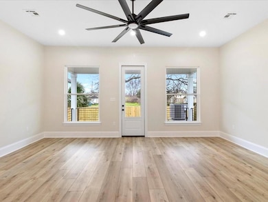 3422 Daquin St, New Orleans, LA 70121 - photo 4