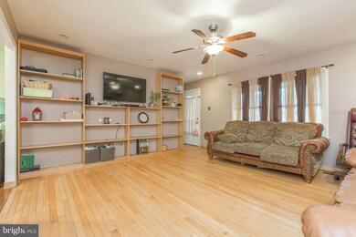 2124 Boxwood Cir, Bryans Road, MD 20616 - photo 4