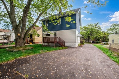 5258 Erwin St, Maple Heights, OH 44137 - photo 6