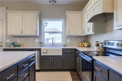 25336 W 92nd St, Lenexa, KS 66227 - photo 4