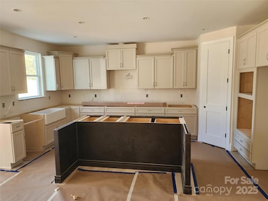 5020 Carolina North Dr, Gastonia, NC 28056 - photo 4