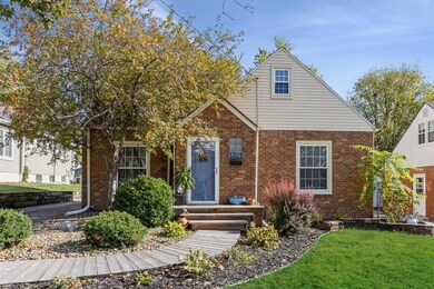 1329 57th Place, Des Moines, IA 50311 - photo 2