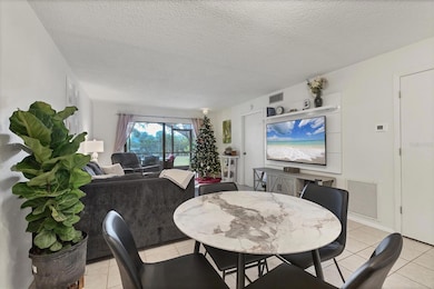 7203 Curtiss Ave unit 1C, Sarasota, FL 34231 - photo 7