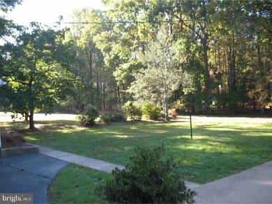 2217 W Walnut St, Colmar, PA 18915 - photo 5