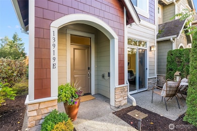 13919 34th Dr SE unit E-210, Mill Creek, WA 98012 - photo 3