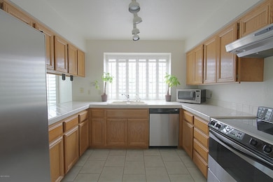 Kitchen2