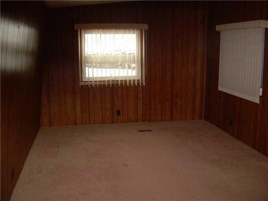 336 Spring St, Homer City, PA 15748 - photo 7