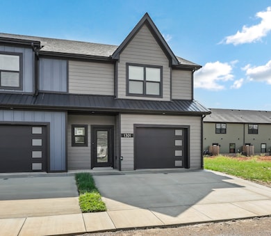 1301 Jonathan Wade Cir unit 1301, Clarksville, TN 37043 - photo 7